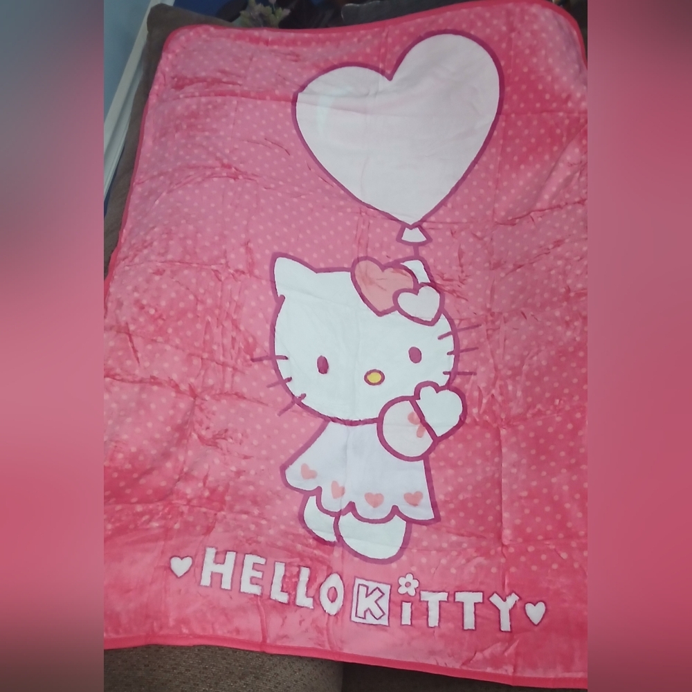 Hello Kitty Blanket
